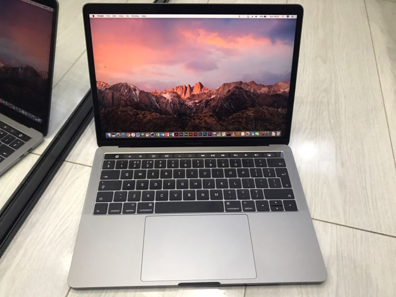 Refurbished Apple MacBook Pro Retina 13.3" 2016 Touch Bar - 256GB SSD 8GB Ram 2.9GHz Core i5 12 Month Warranty
