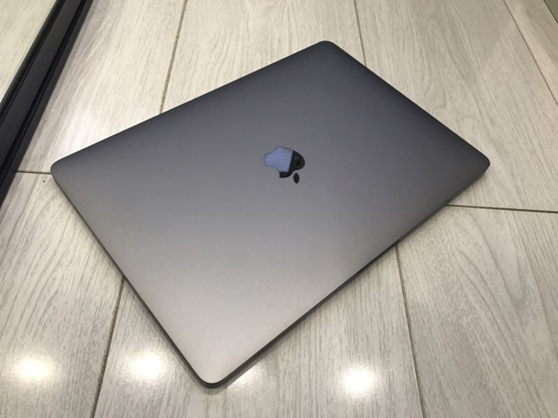 Refurbished Apple MacBook Pro Retina 13.3" 2016 Touch Bar - 256GB SSD 8GB Ram 2.9GHz Core i5 12 Month Warranty